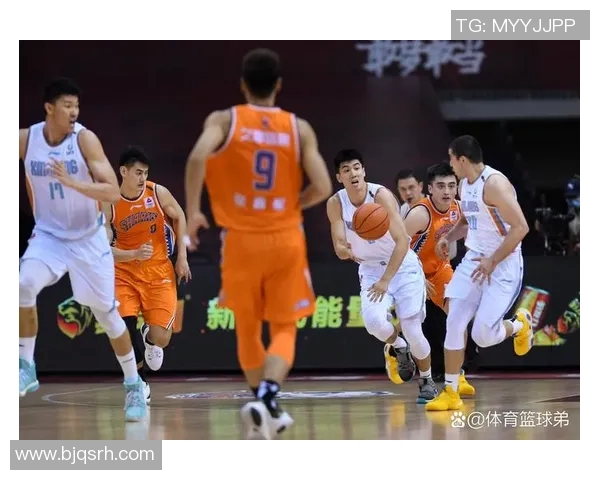 赵岩昊的篮球之路:从青涩新星到CBA赛场的闪耀巨星 赵岩昊的篮球之路:从青涩新星到CBA赛场的闪耀巨星