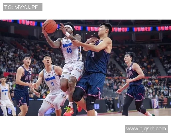 2017年CBA江苏队与福建队精彩对决回顾与分析